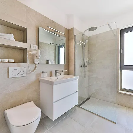 Consido, A 3-bedroom Retreat With Sea Views Villa